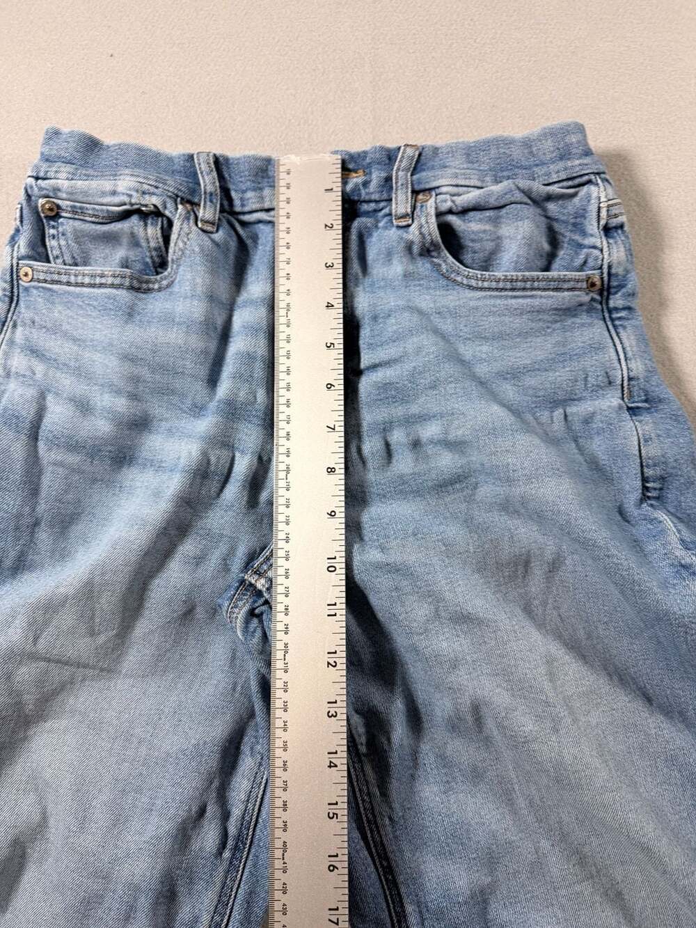 American Eagle Women's Light Wash Wide Leg Denim Jeans - Picture 4 of 8